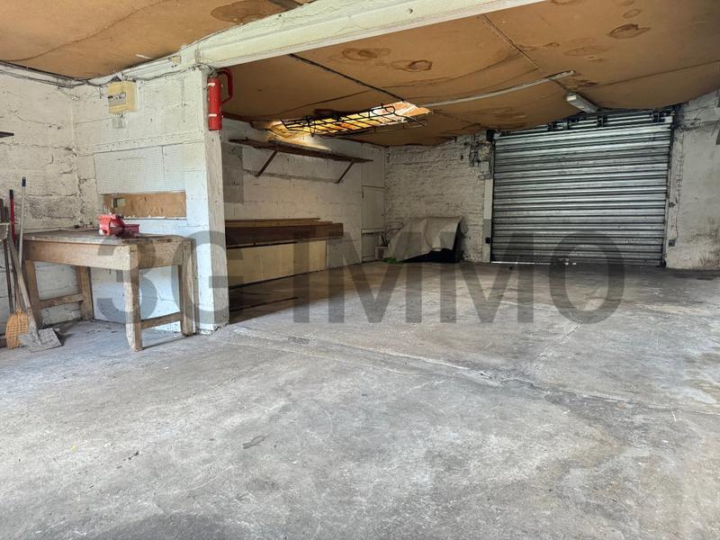 Villa - 198 m² - 10 pièces