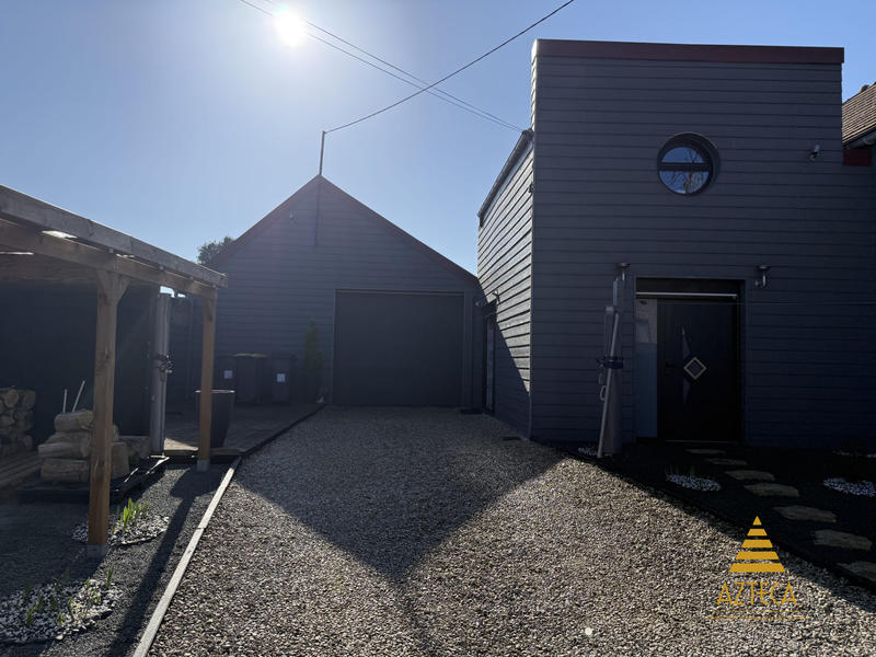 Maison - 165 m² - 4 pièces