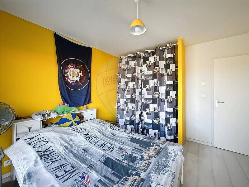 Maison - 190 m² - 8 pièces