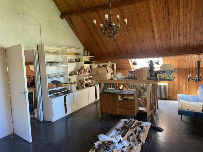 Propriété - 5 000 m² - 9 pièces