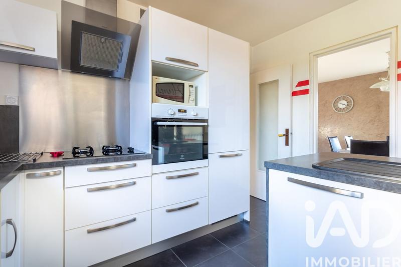 Maison - 98 m² - 4 pièces