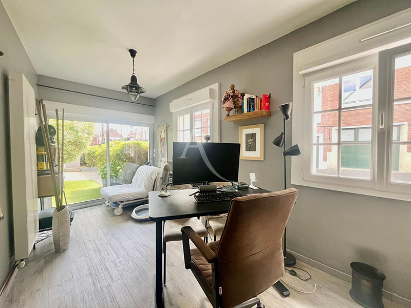 Maison - 149 m² - 7 pièces