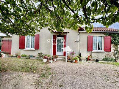 Maison - 90 m² - 4 pièces