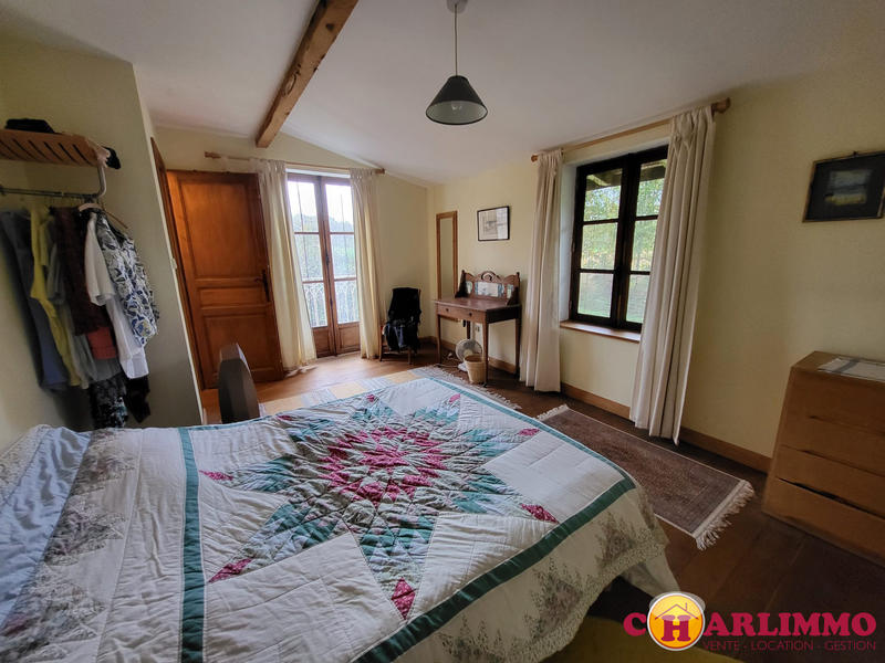 Maison - 168 m² - 7 pièces