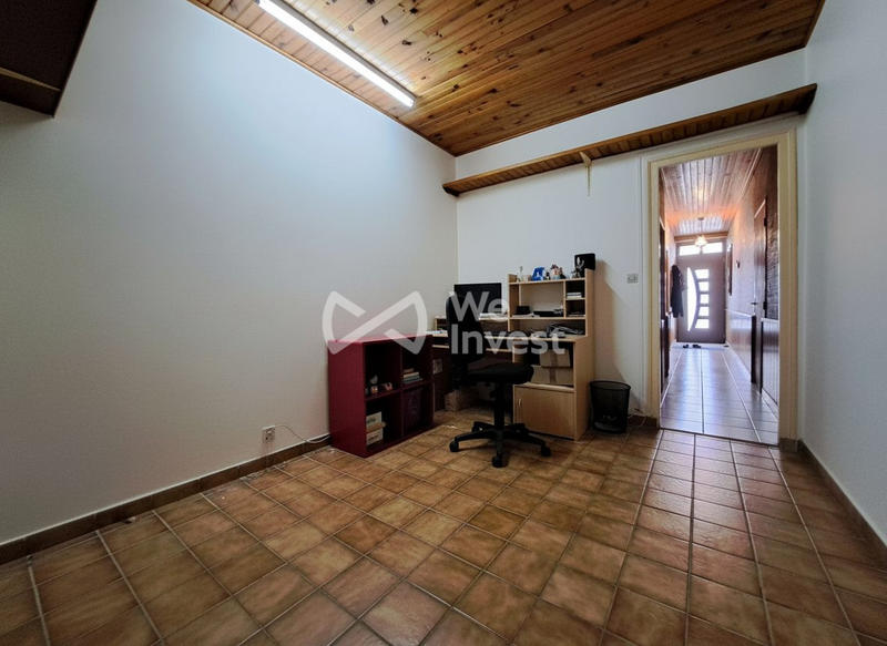 Maison - 213 m² - 8 pièces