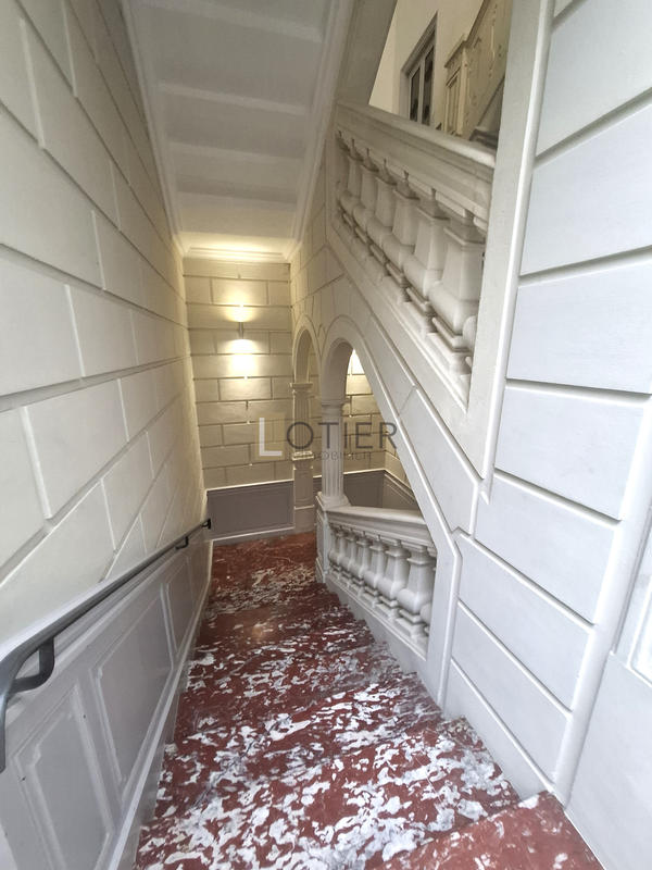 Appartement - 82 m² - 4 pièces