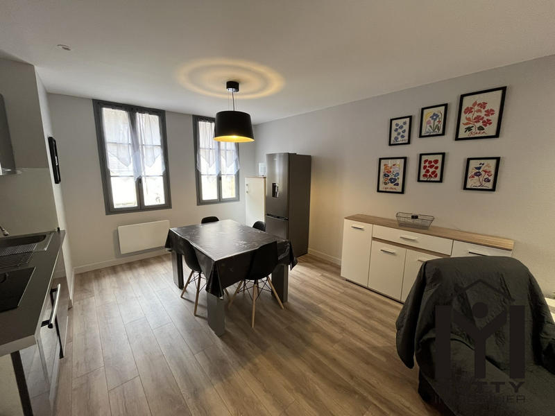 Appartement - 60 m² - 3 pièces