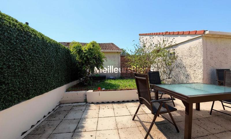 Maison - 97 m² - 5 pièces