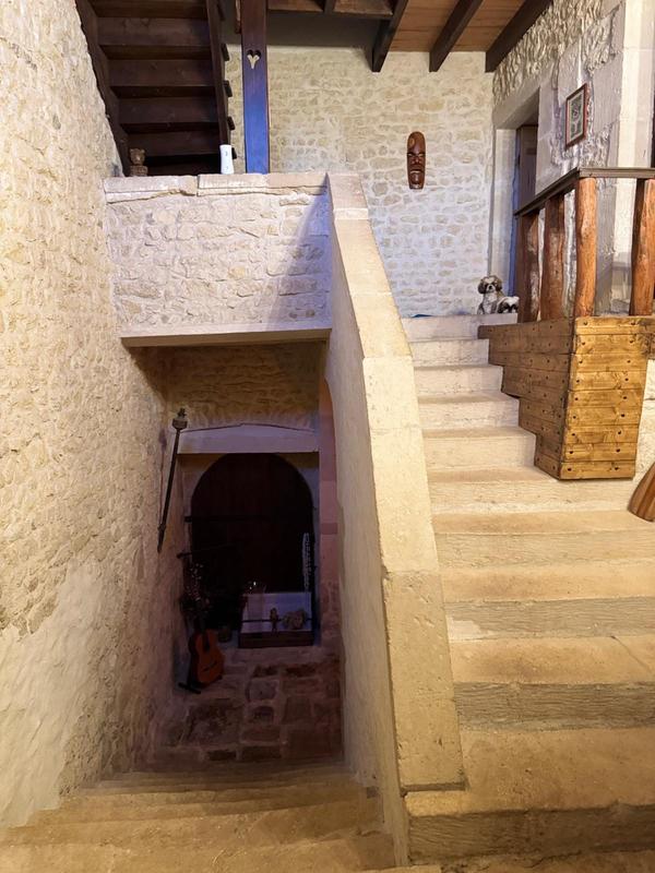 Maison ancienne - 177 m² - 6 pièces