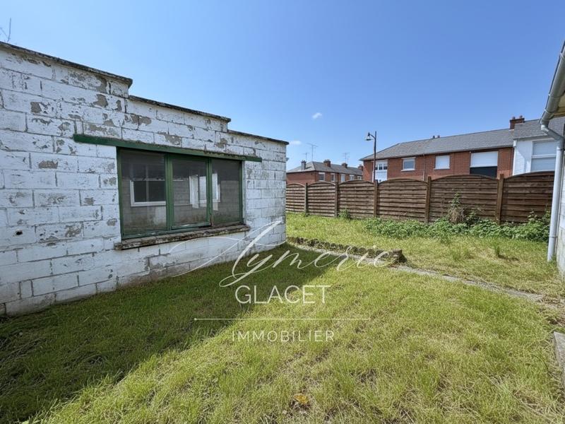 Maison - 92 m² - 5 pièces