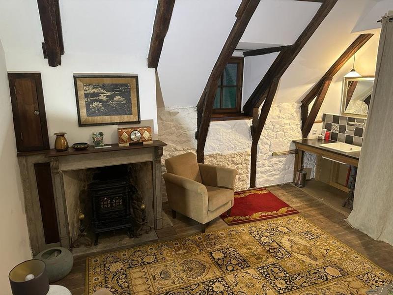 Moulin - 230 m² - 6 pièces