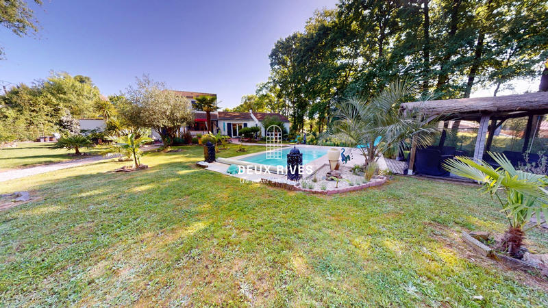 Villa - 167 m² - 6 pièces