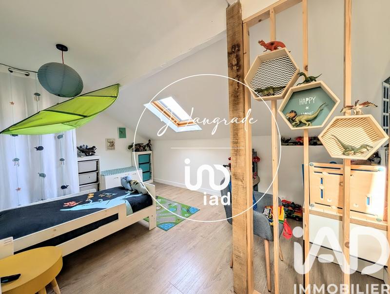 Maison - 111 m² - 6 pièces