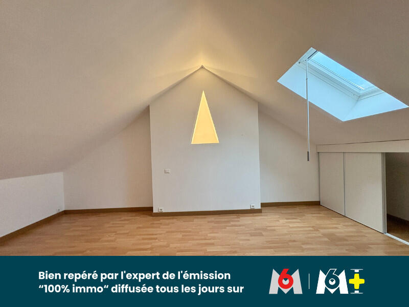 Maison - 205 m² - 8 pièces