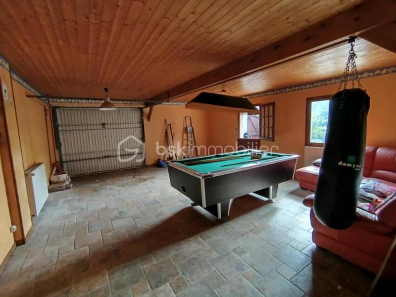 Maison - 142 m² - 7 pièces