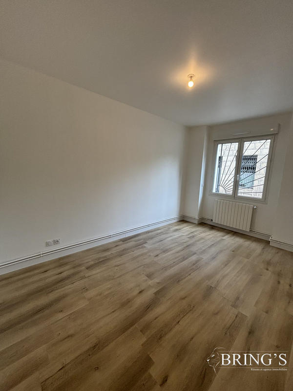 Appartement - 123 m² - 5 pièces