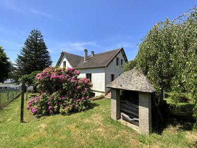 Maison - 165 m² - 8 pièces
