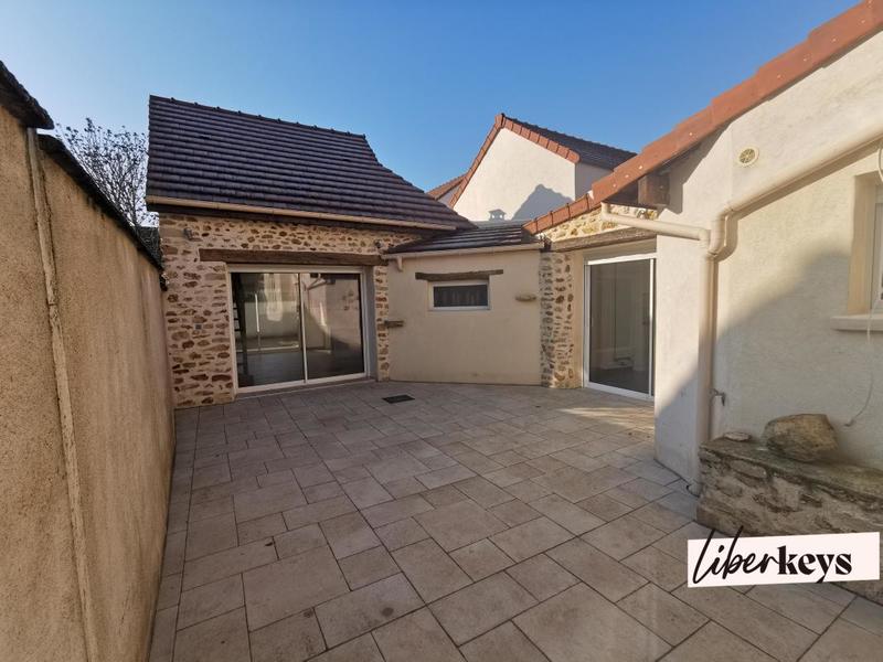 Propriété - 155 m² - 8 pièces