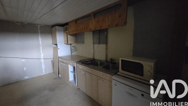 Maison de village - 264 m² - 1 pièce