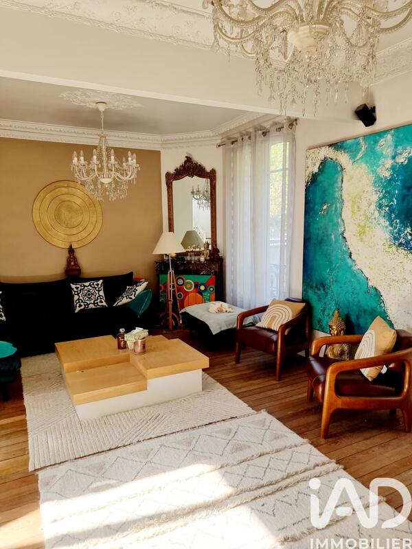 Maison - 180 m² - 7 pièces