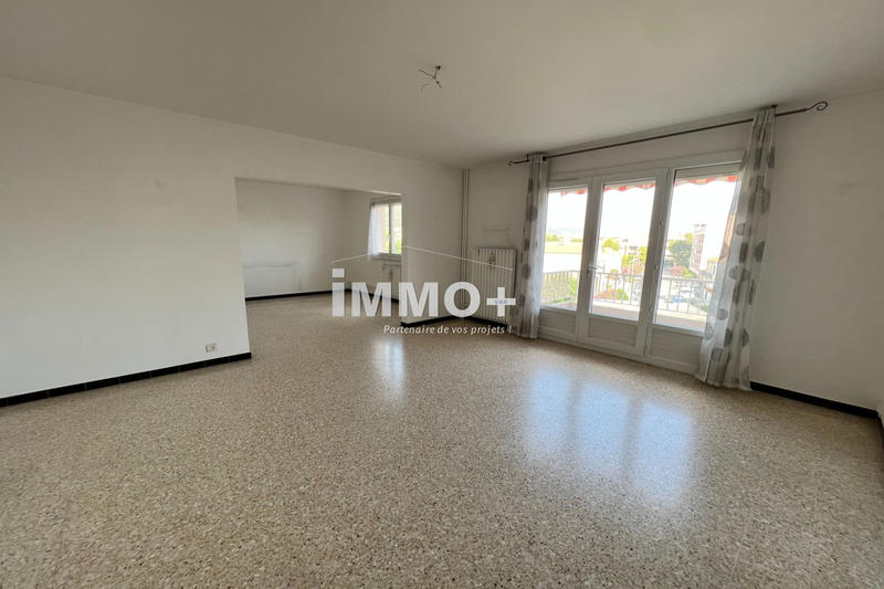 Appartement - 105 m² - 5 pièces