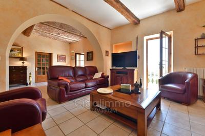 Maison en pierre - 203 m² - 8 pièces