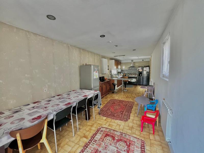 Maison - 160 m² - 5 pièces