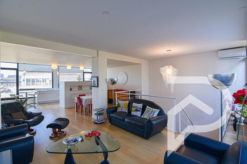 Appartement - 162 m² - 5 pièces