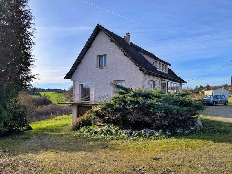 Maison - 105 m² - 4 pièces