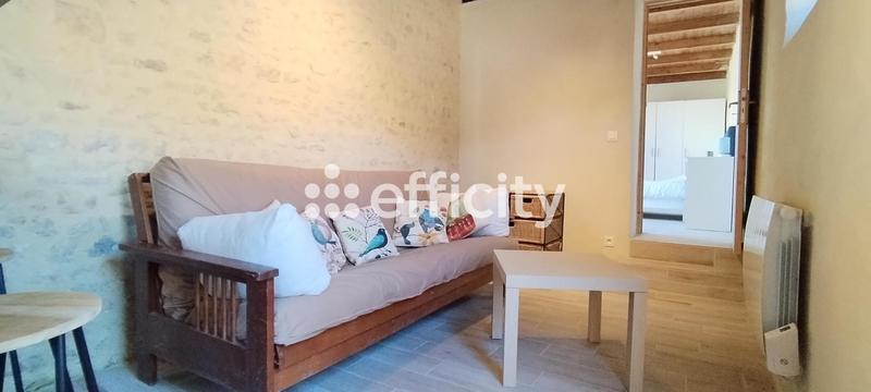 Maison - 415 m² - 12 pièces