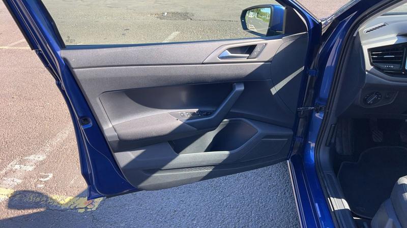 Volkswagen Polo VI 1.0 Tsi 95 Confort