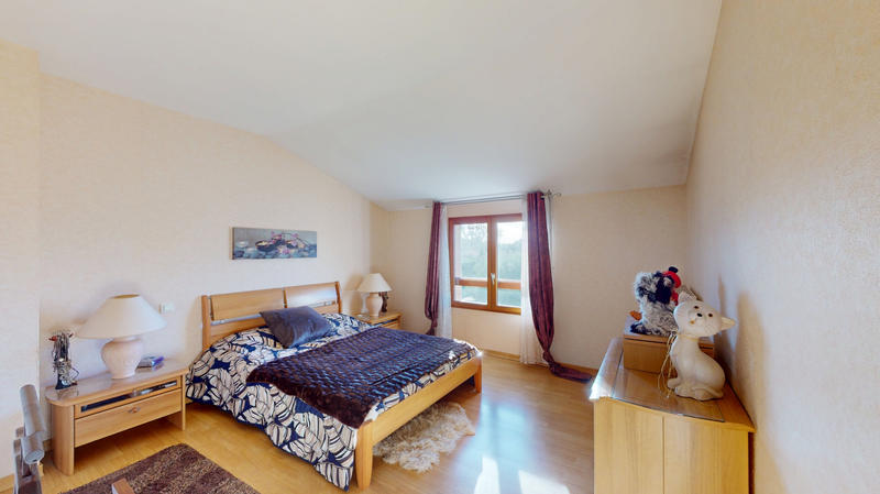 Maison - 125 m² - 5 pièces