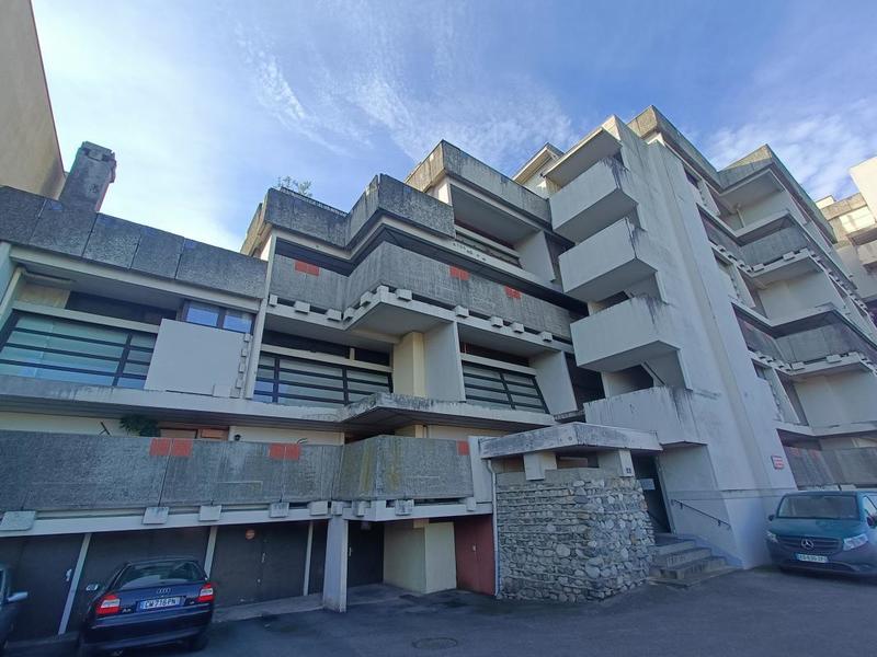 Appartement - 74 m² - 3 pièces