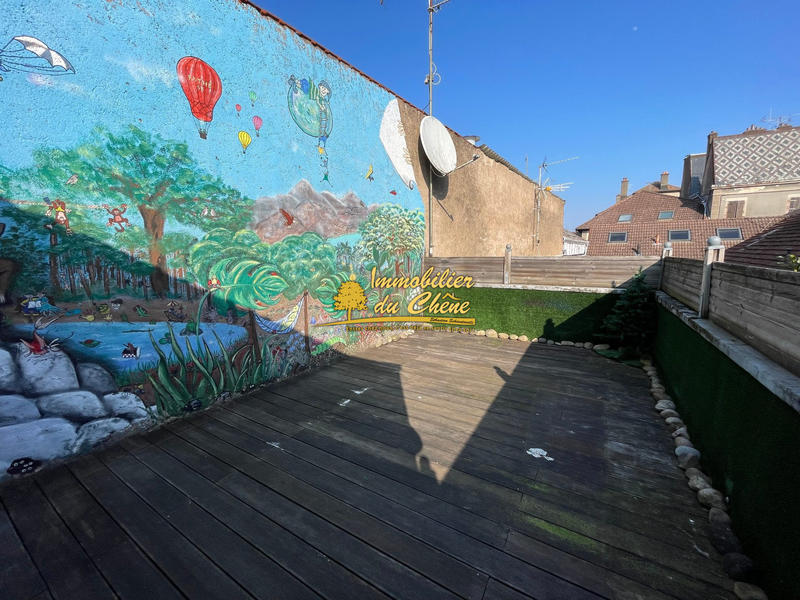 Appartement - 169 m² - 6 pièces