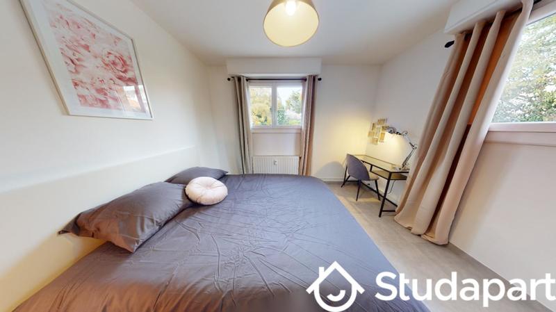 Chambre - 10 m² - 1 pièce