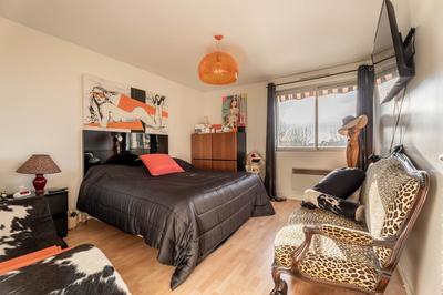 Appartement - 87 m² - 3 pièces