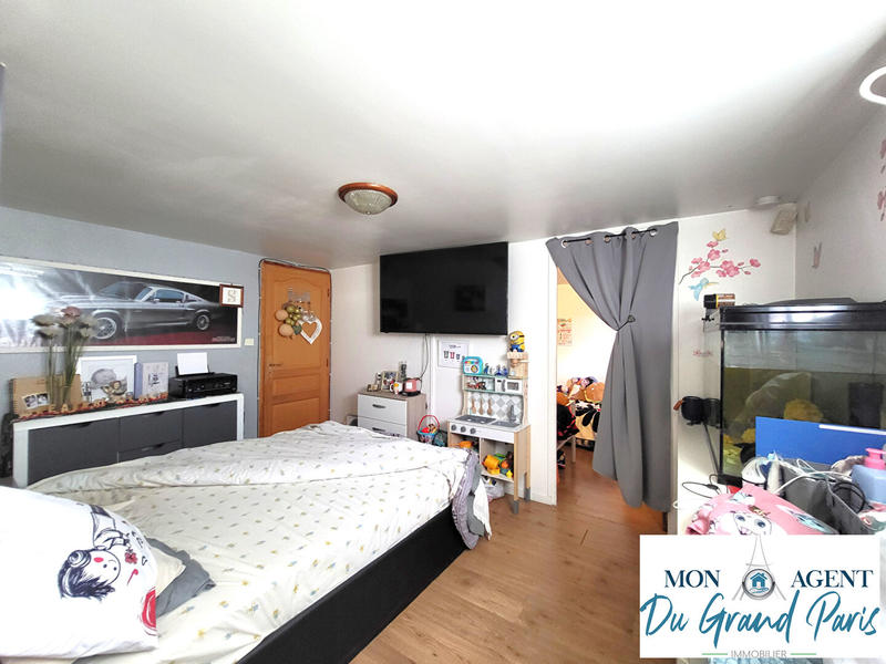 Maison - 163 m² - 8 pièces