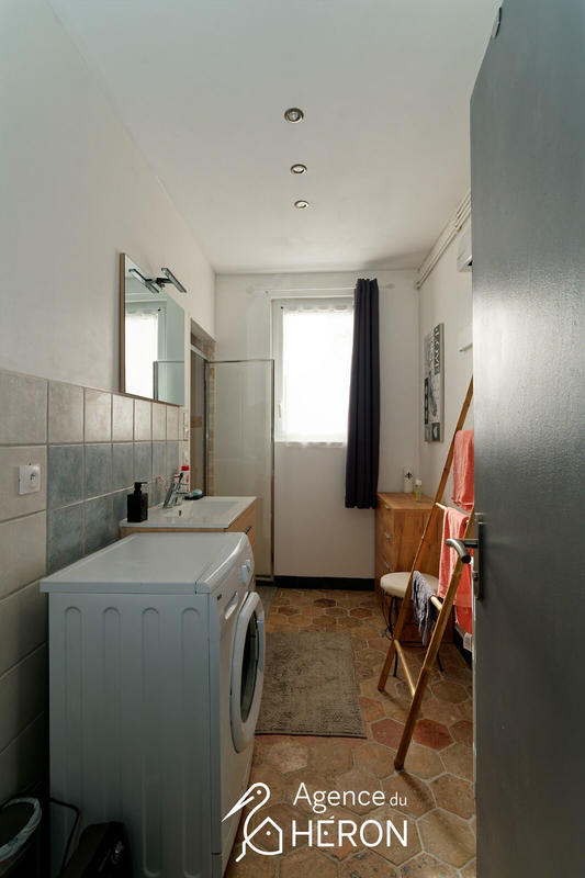 Maison - 189 m² - 6 pièces