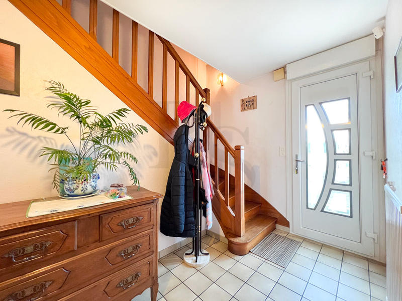 Maison - 135 m² - 6 pièces