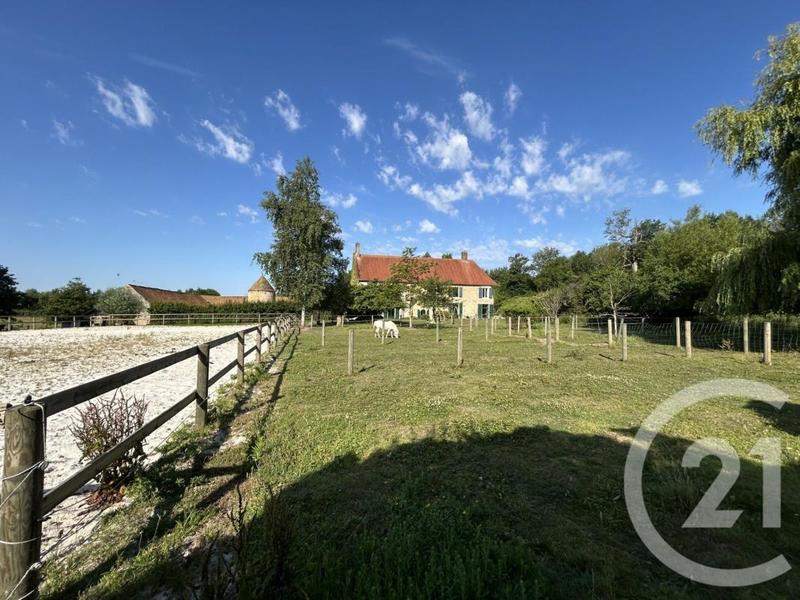 Corps de ferme - 468 m² - 12 pièces