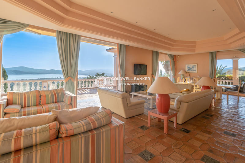 Villa - 400 m² - 9 pièces