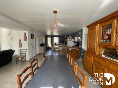 Maison - 172 m² - 4 pièces