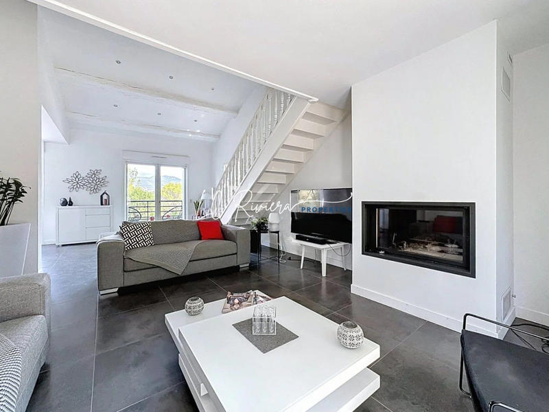 Villa - 190 m² - 6 pièces