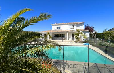 Maison - 184 m² - 6 pièces