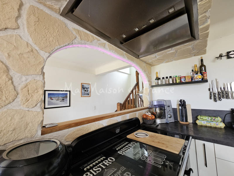 Maison - 200 m² - 7 pièces