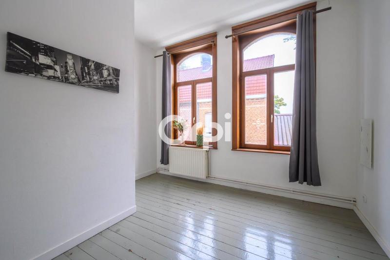 Maison - 97 m² - 5 pièces