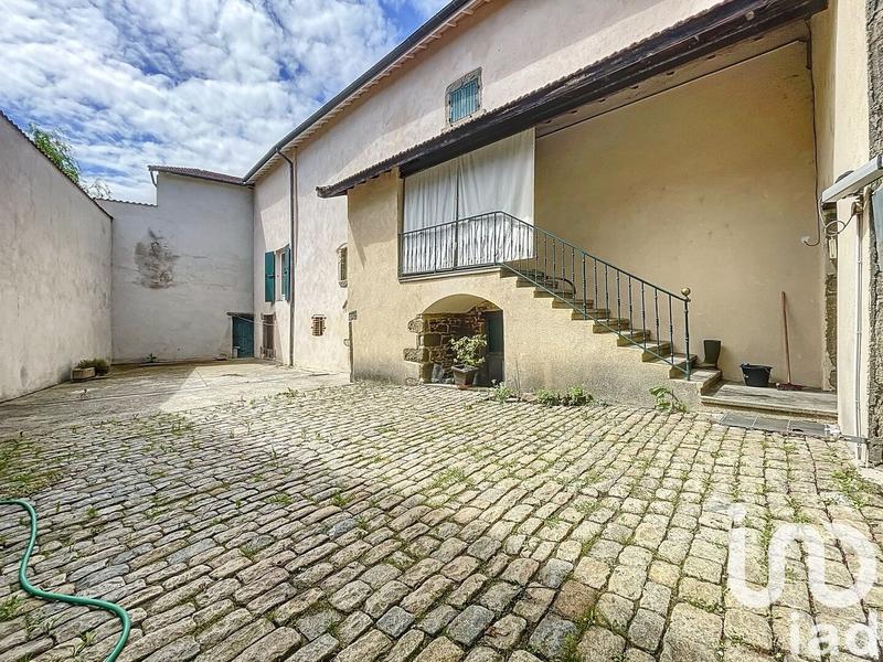 Maison - 174 m² - 6 pièces