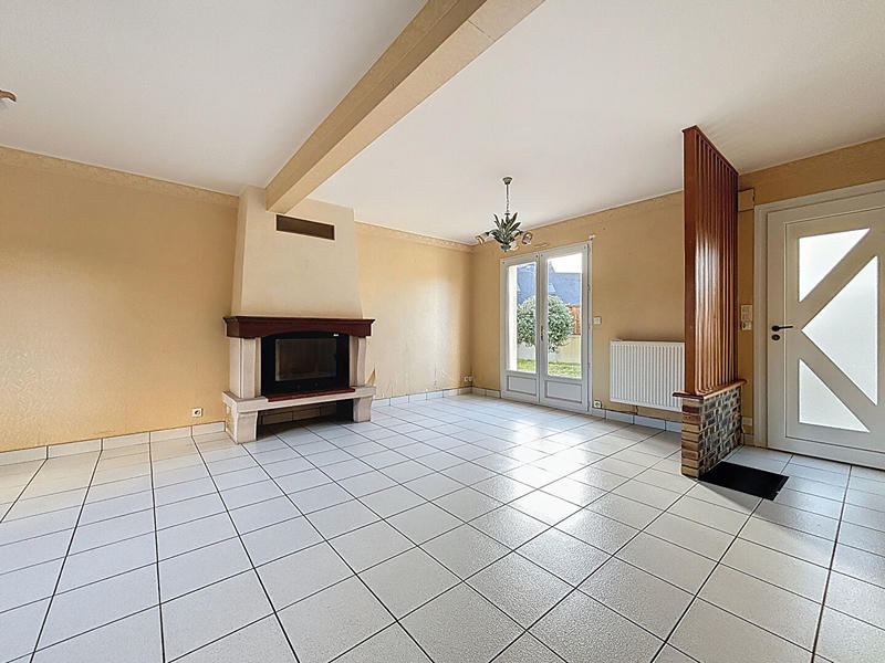 Maison - 93 m² - 5 pièces