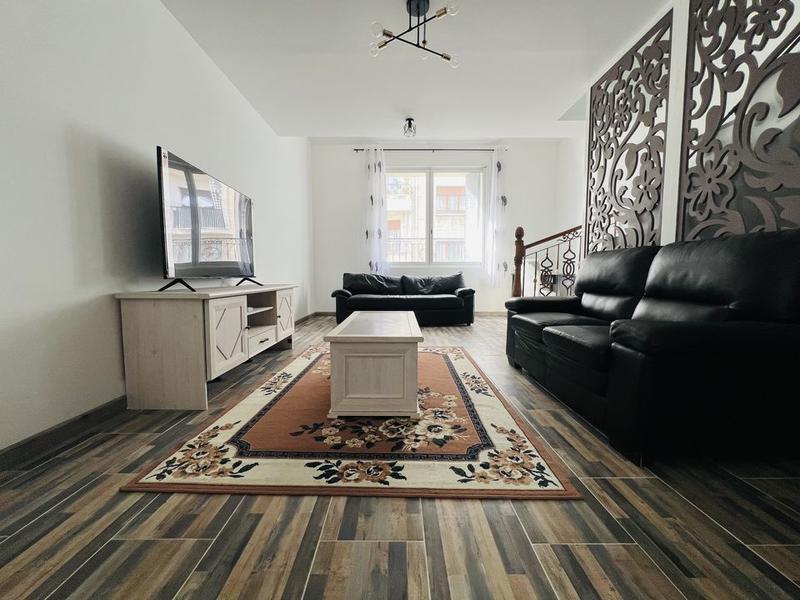 Maison de ville - 81 m² - 4 pièces