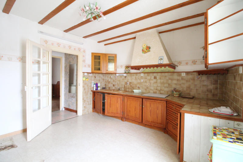 Maison - 208 m² - 10 pièces